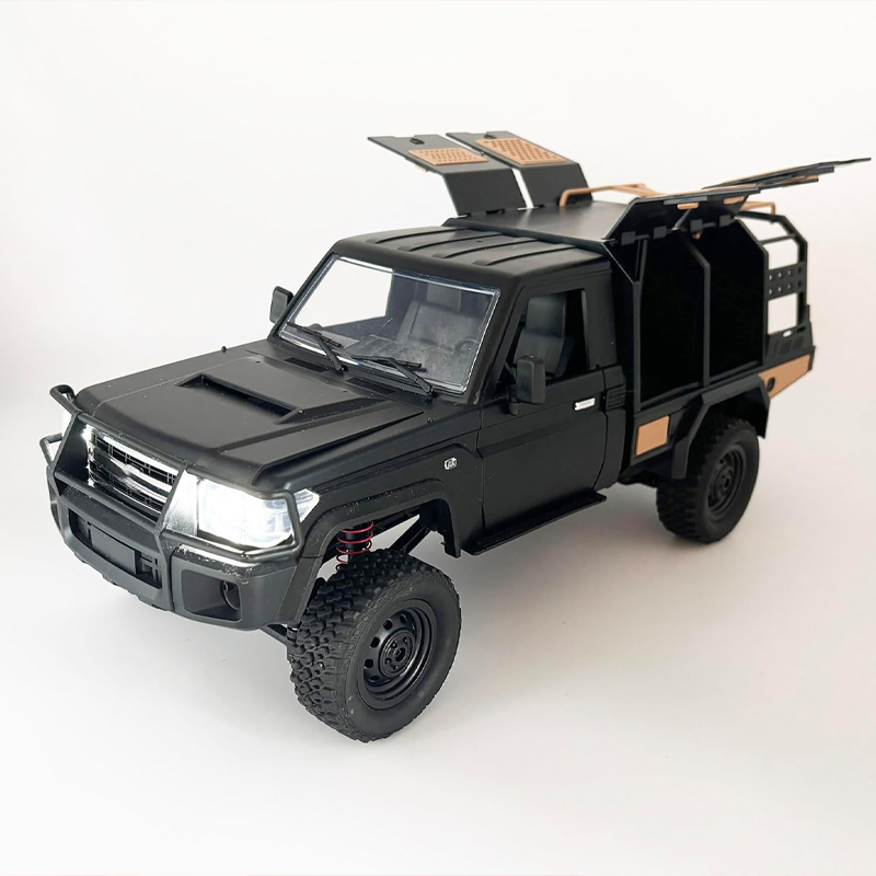 MN82S سيارة زاحفة بتحكم عن بعد - مراجعة Outdoor Adventure Experiences وسعره