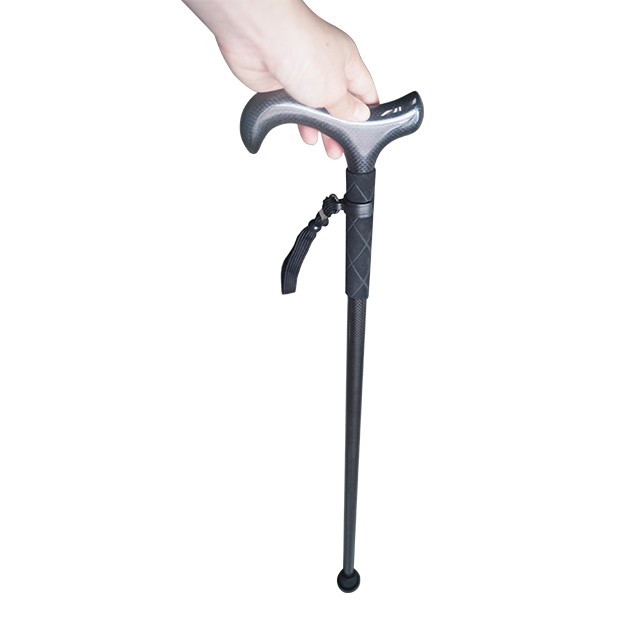 عصا مشي خفيفة الوزن من ألياف ا - مراجعة Trekking Pole Carbon وسعره