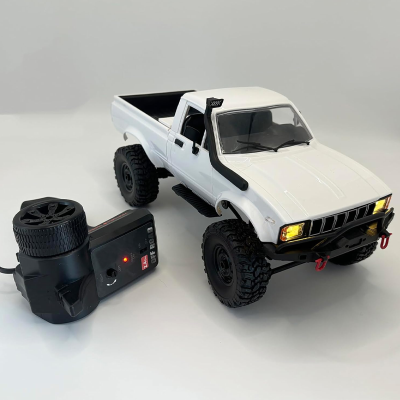 سيارة C24 RC Rock Crawler بمقي - مراجعة Outdoor Adventure Experiences وسعره