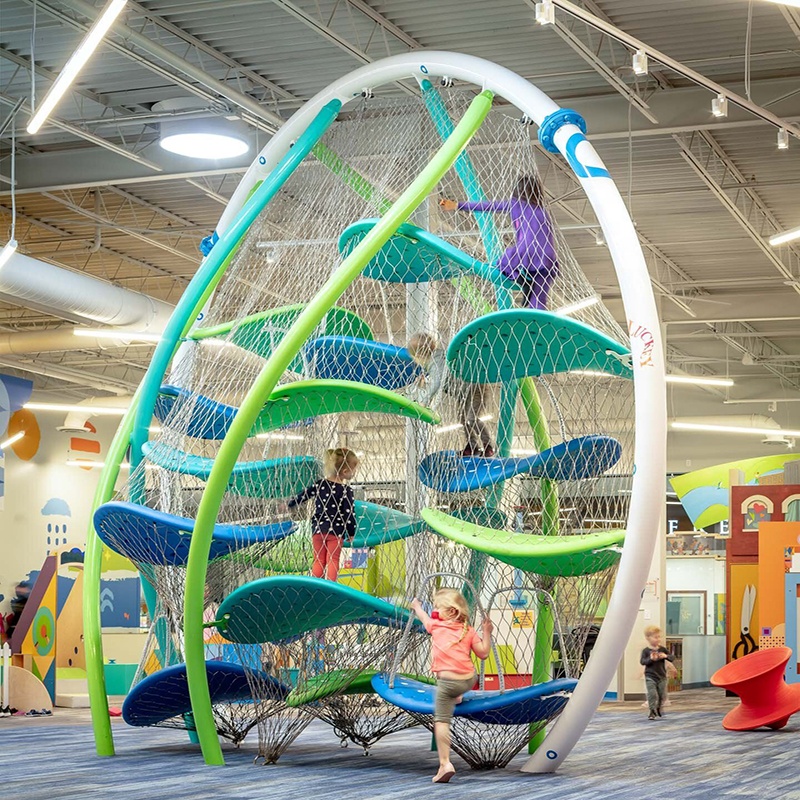 معدات ملعب مغامرات شبكية من ال - مراجعة Outdoor Adventure Center وسعره