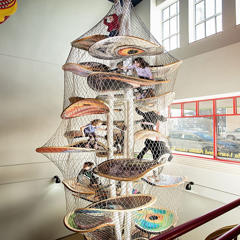معدات ملعب مغامرات شبكية من ال - مراجعة Outdoor Adventure Center وسعره